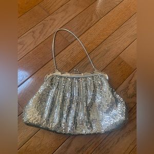 Silver clutch